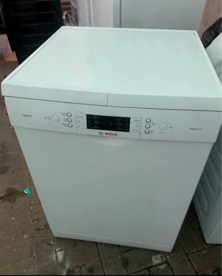 BOSCH DISHWASHER 