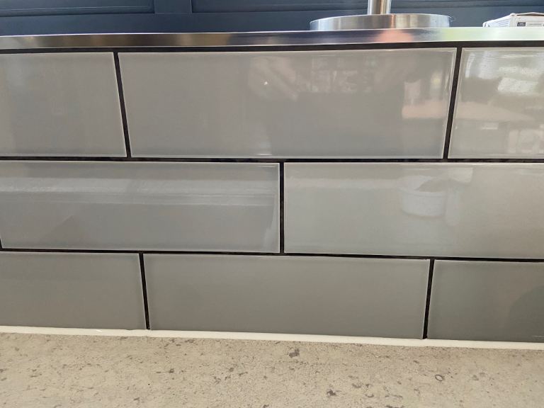 Kitchen/Bathroom Tiles - light grey