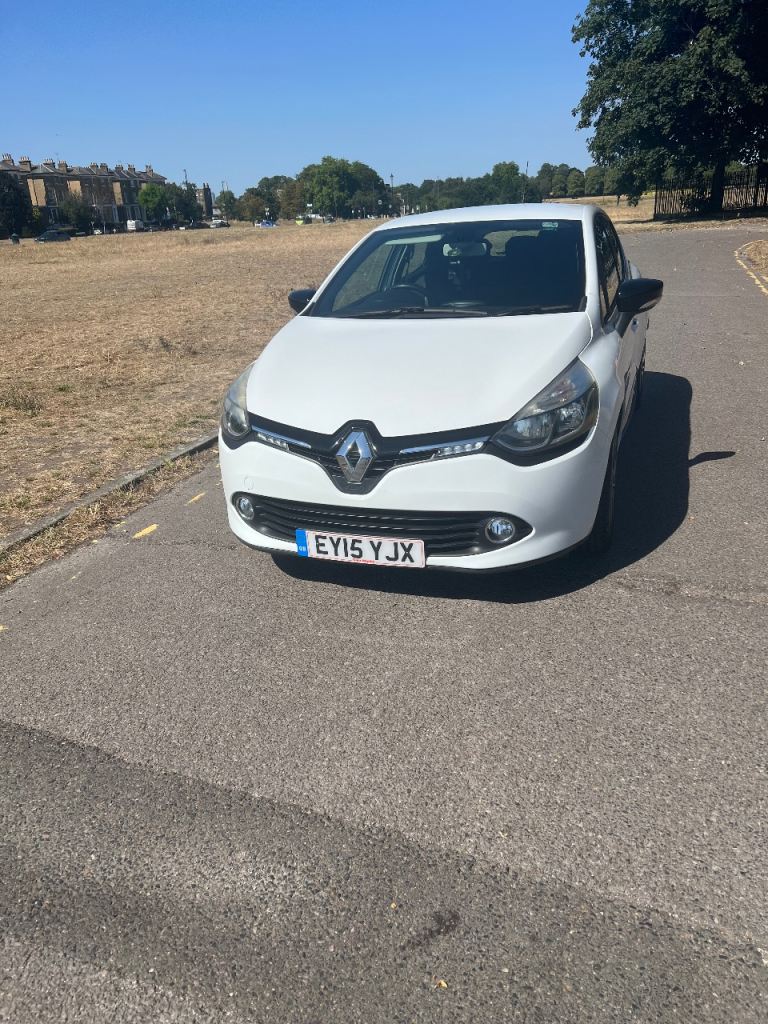 Renault, CLIO, Hatchback, 2015, Manual, 898 (cc), 5 doors