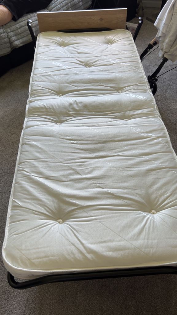 Jay-be quick folding bed