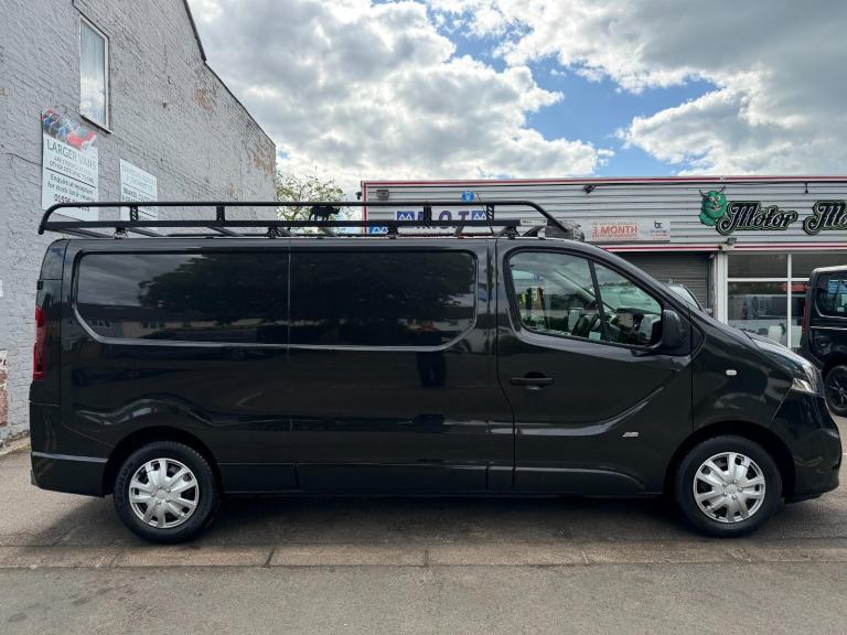 Vauxhall Vivaro 1.6 CDTi 2900 BiTurbo Sportive LWB Panel Van  DIESEL 2016/66