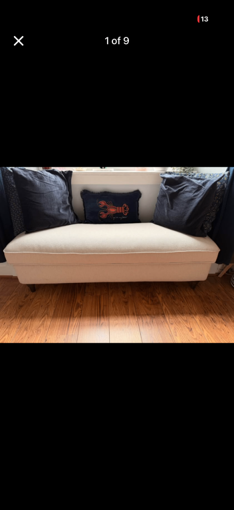 Upholstered Storage Bench 