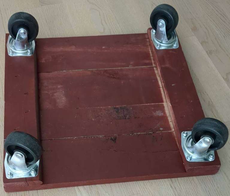 Heavy Duty Furniture Moving Skate Dolly 45x45x12cm, 4 rotating wheels