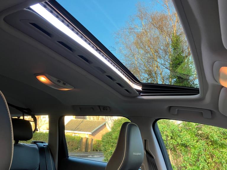 2016 VOLVO V70 2.0 T5 SE LUX Inscription 245bhp Automatic Estate