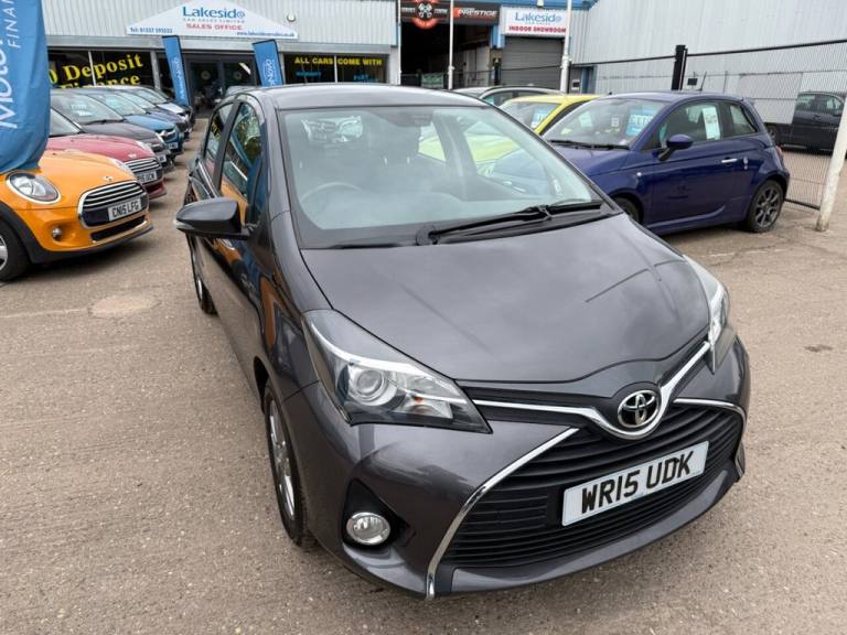 2015 Toyota Yaris 1.33 Dual VVT-i Icon Hatchback 5dr Petrol Manual Euro 5 Euro 5 (99 ps) Hatchbac...