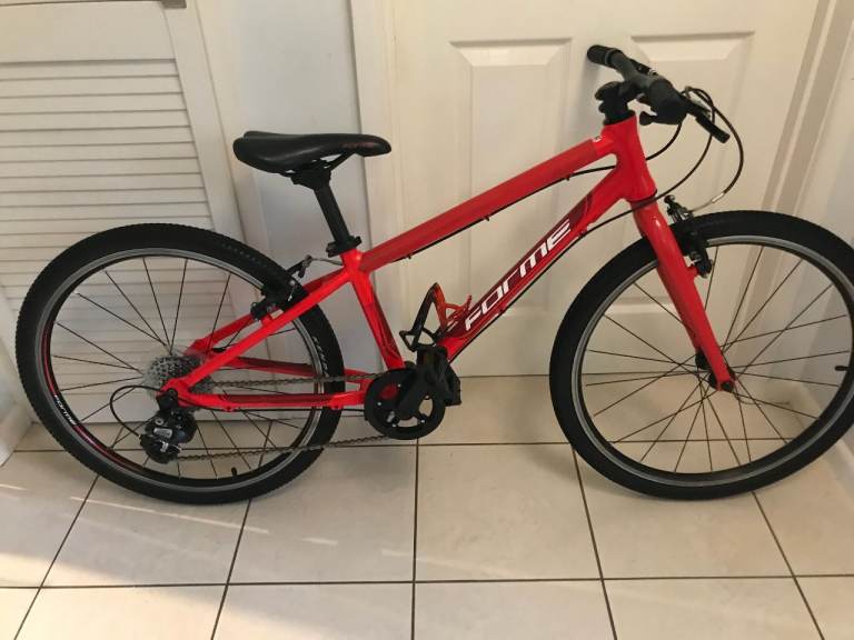 Forme Kinder MX24 ultra lightweight bike in amazing condition