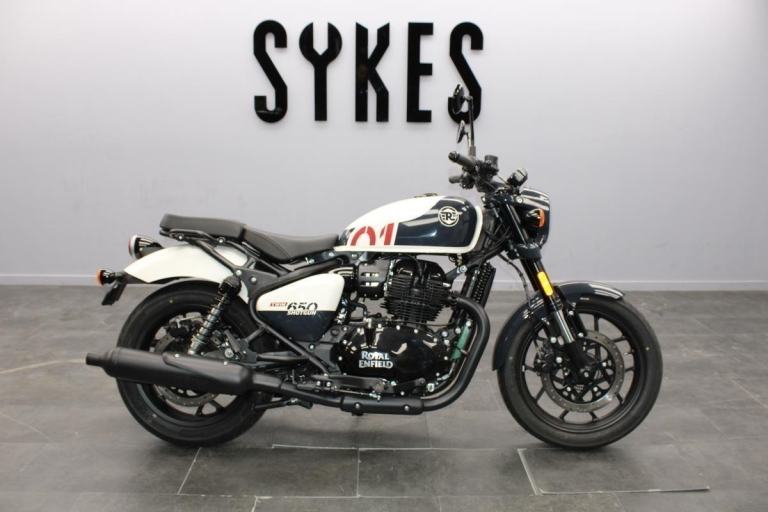Brand New - Royal Enfield Shotgun 650 - Stencil White