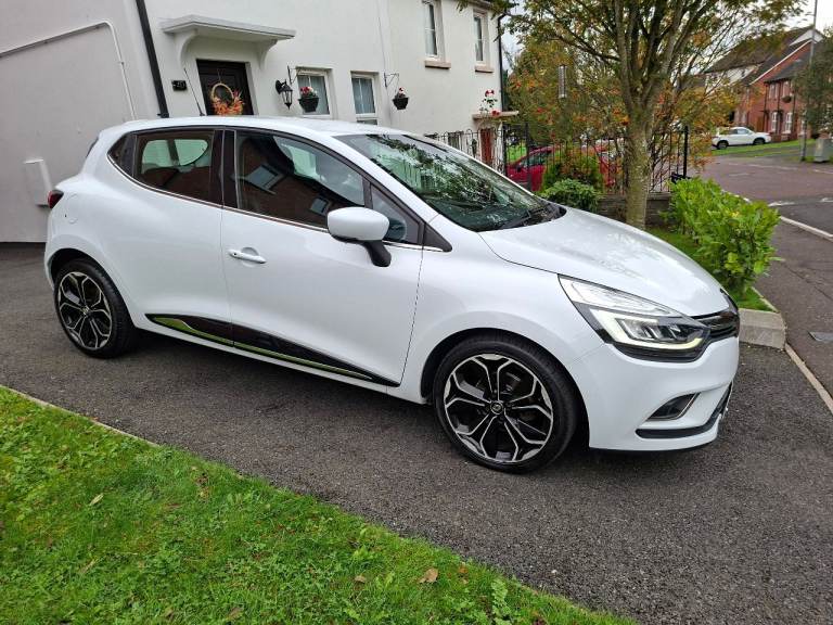 Renault, CLIO, Hatchback, 2018, Manual, 1461 (cc), 5 doors