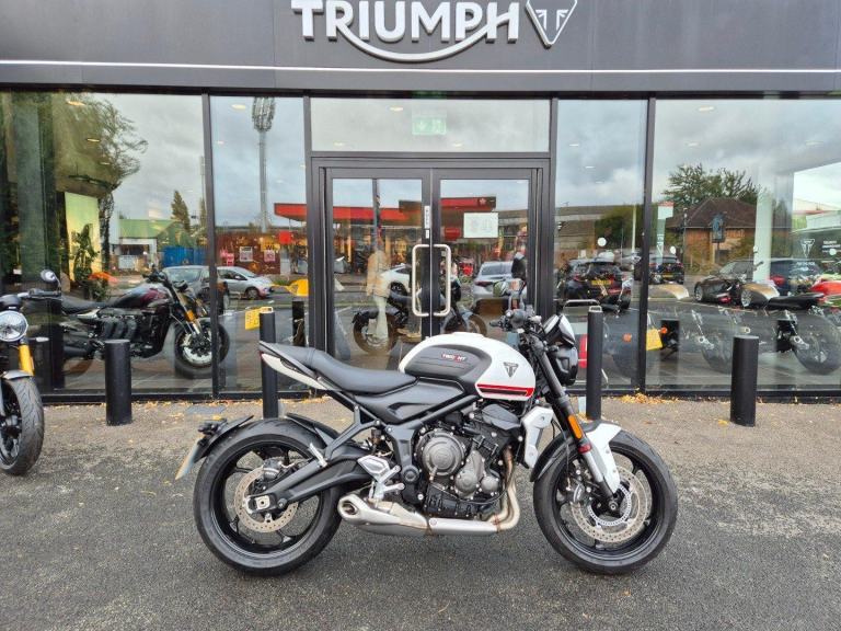 2022 TRIUMPH TRIDENT 660