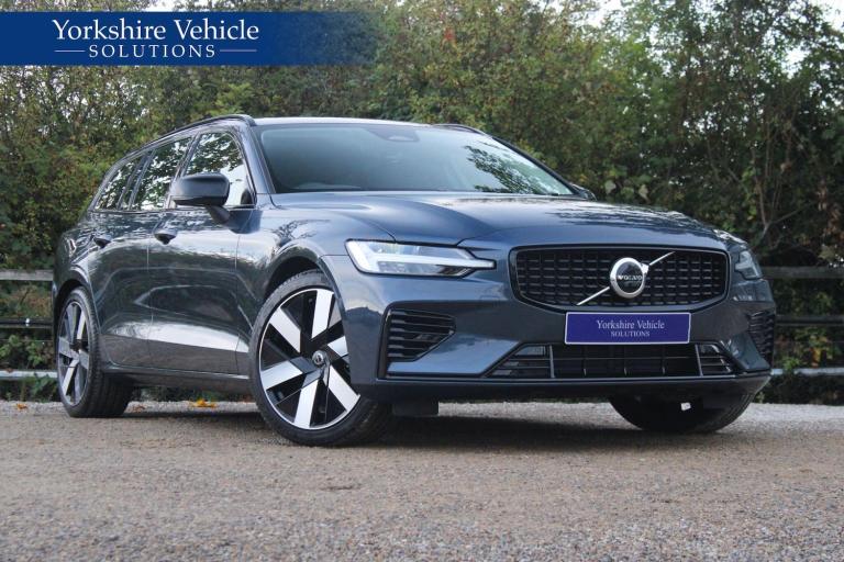2025 Volvo V60 2.0 T6 [350] PHEV Plus Dark 5dr AWD Auto ESTATE PETROL/ELECTRIC Automatic