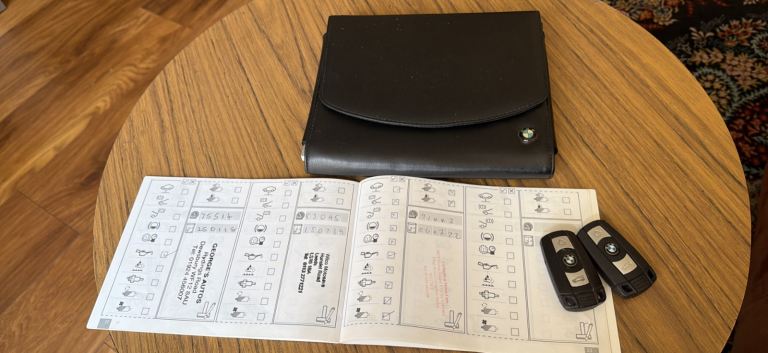 BMW, 1 SERIES, Hatchback, 2010, Manual, 1995 (cc), 5 doors