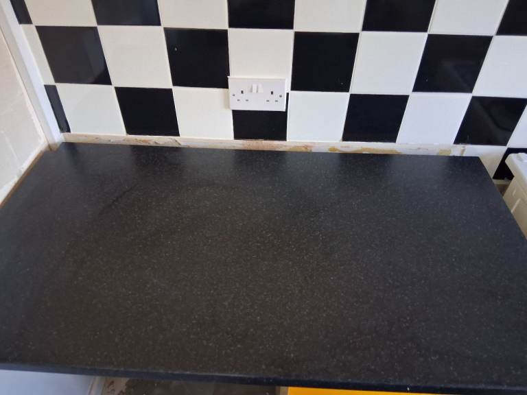 Kitchen work top black