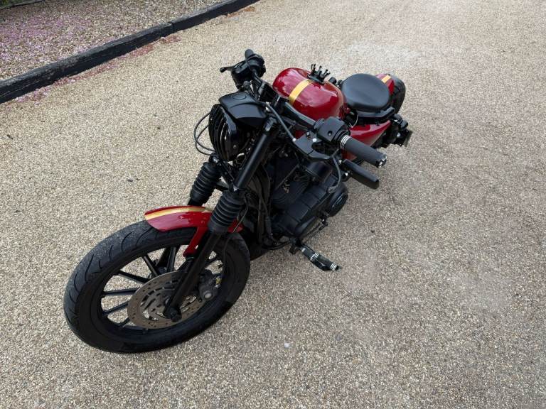 2012 Harley-Davidson sportster iron 883