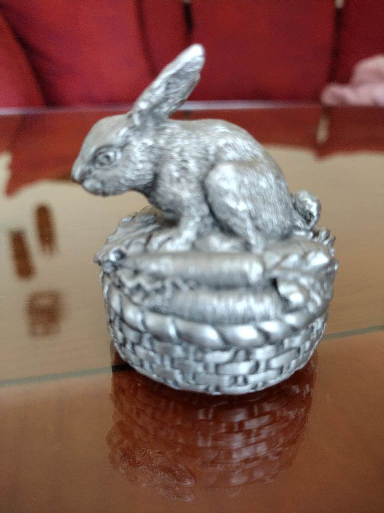 TUMASEK pewter rabbit trinket box 