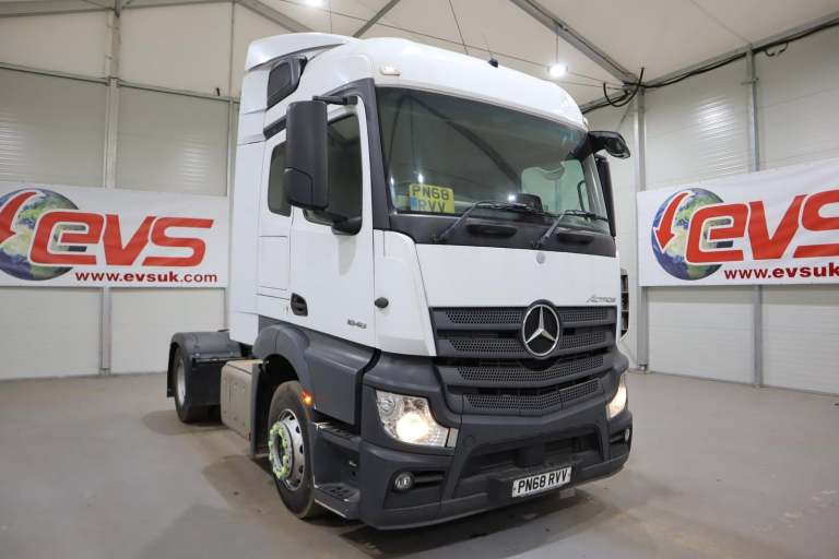 2018 (68 PLATE) Mercedes Benz ACTROS 1846 4x2 Euro 6 Tractor Units