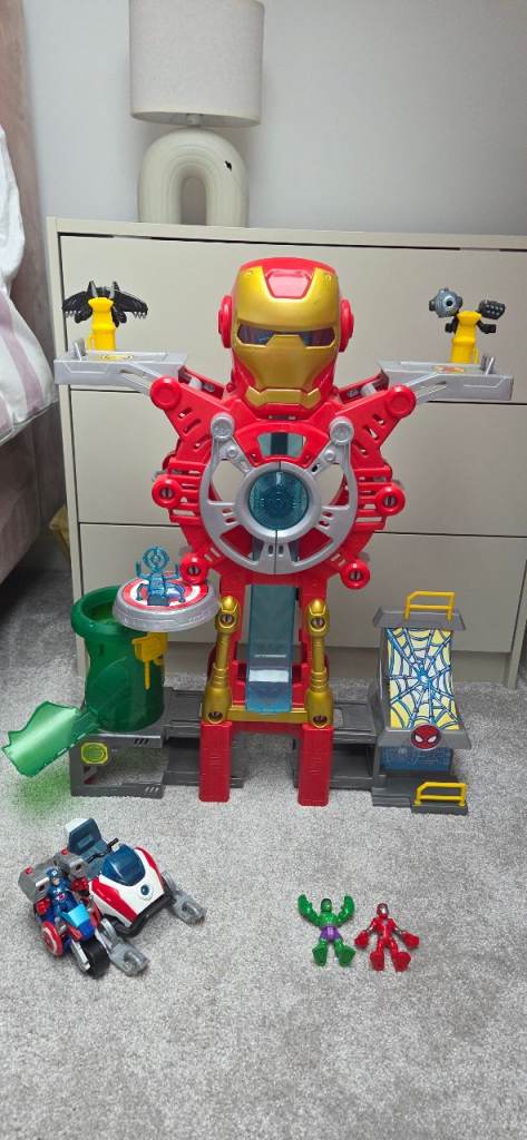 Playskool Marvel Heroes Adventures Iron Man Headquarters Figures Avenger Playset