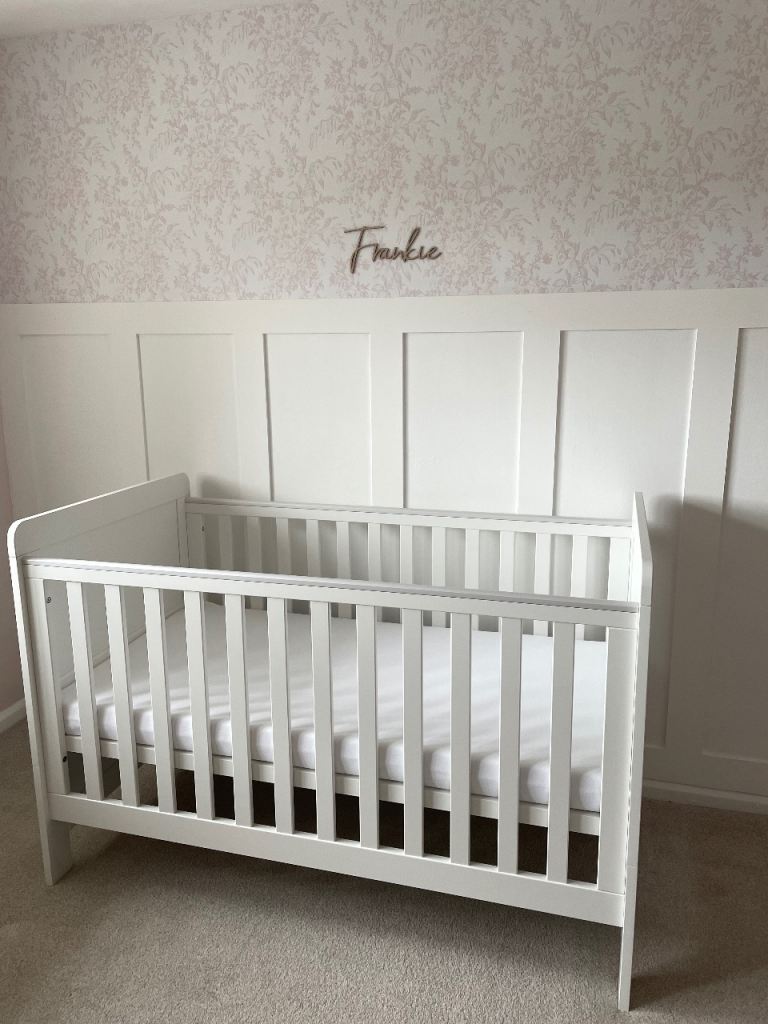 Mamas And Papas Hampden Cot/ Cot Bed