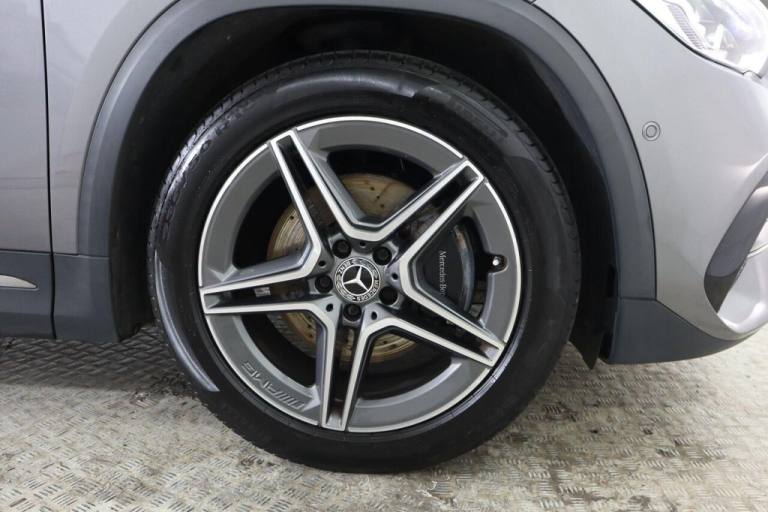 2020 Mercedes-Benz GLA 1.3 GLA200 AMG Line (Premium) 7G-DCT Euro 6 (s/s) 5dr HATCHBACK Petrol Aut...
