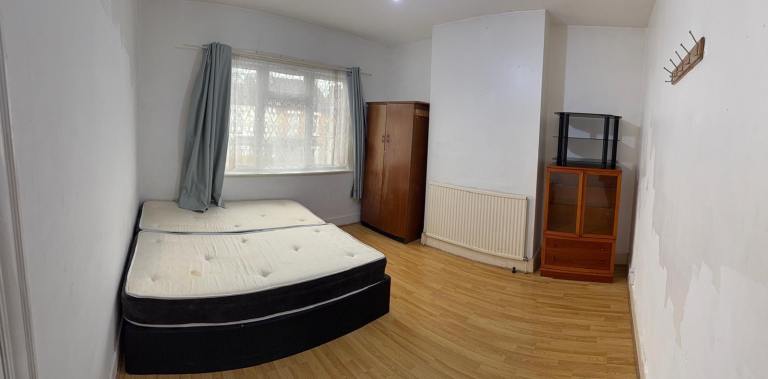 Large double room for rent (Thornton Heath)