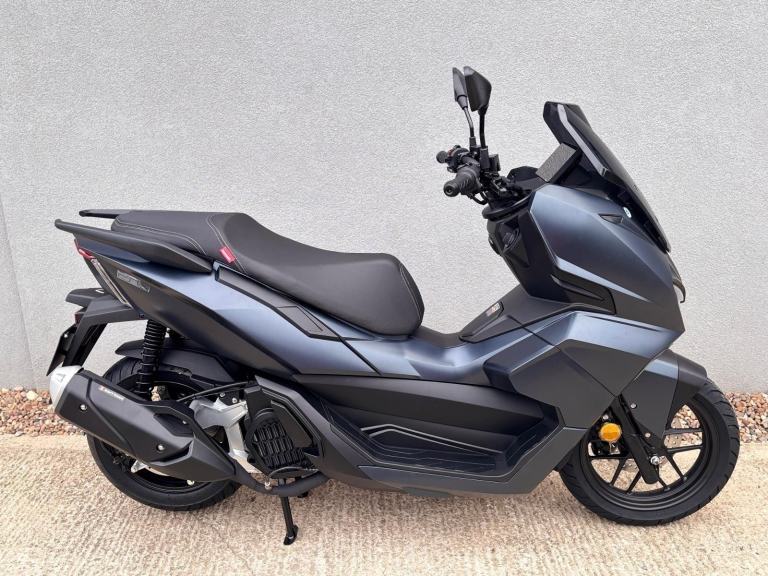 Lexmoto D2 SCOOTER E55 BRAND NEW LEARNER LEGAL, RIDE AT 17 