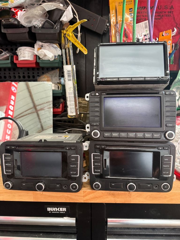 Vw radios £100 each 