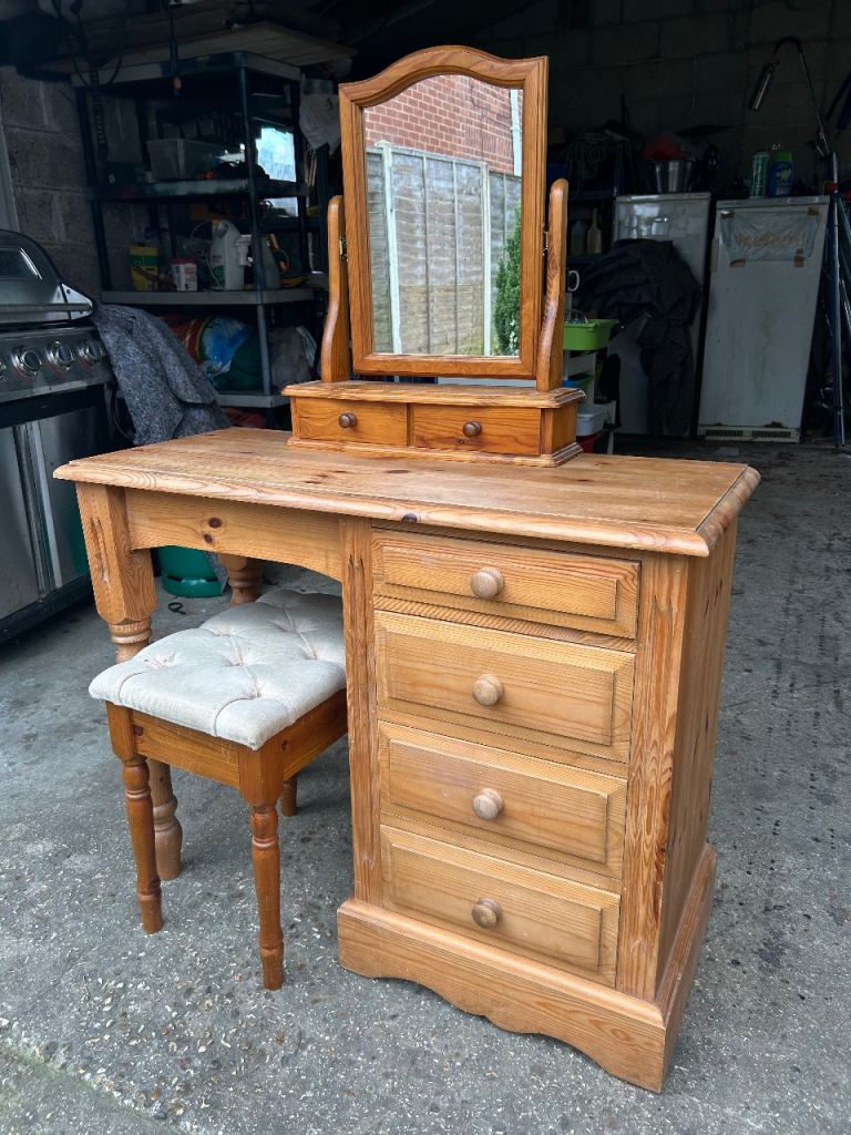 Solid chunky pine dressing table with mirror and stoolPossible delivery 