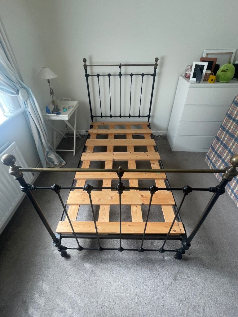 Antique French bed (Single)