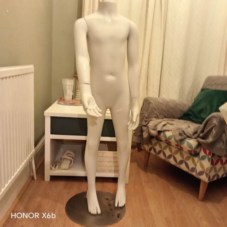 Ex shop display  child Manaquin 