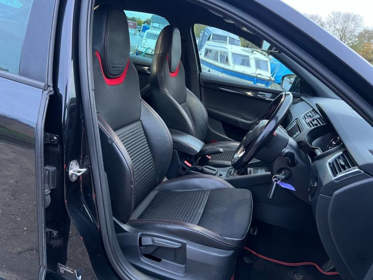 2016 Skoda Octavia 2.0 TSI vRS 5dr HATCHBACK Petrol Manual