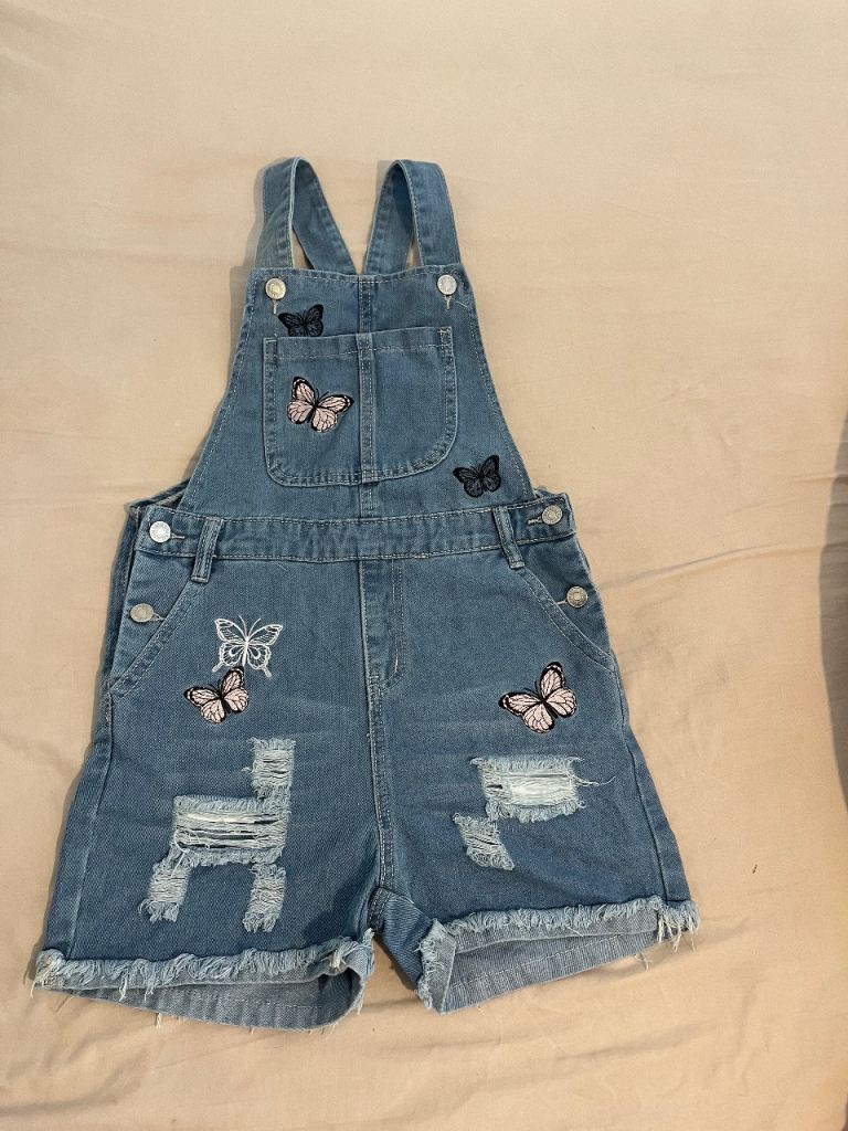 Tween Girls Denim Overalls Shorts Blue Washed Embroidery Adjustable Straps