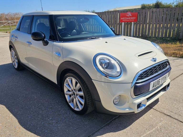 2016 MINI Hatch 2.0 Cooper S Auto Euro 6 (s/s) 5dr HATCHBACK Petrol Automatic