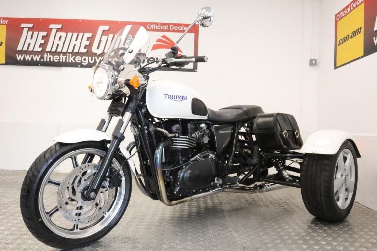 TRIUMPH BONNEVILLE CASARVA IRS TRIKE 