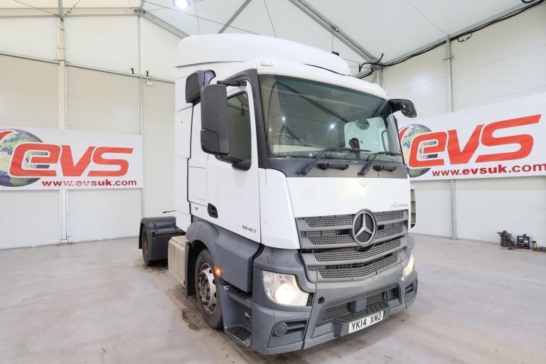 2014 (14 PLATE) Mercedes Benz ACTROS 1840 4x2 Euro 6 Tractor Units