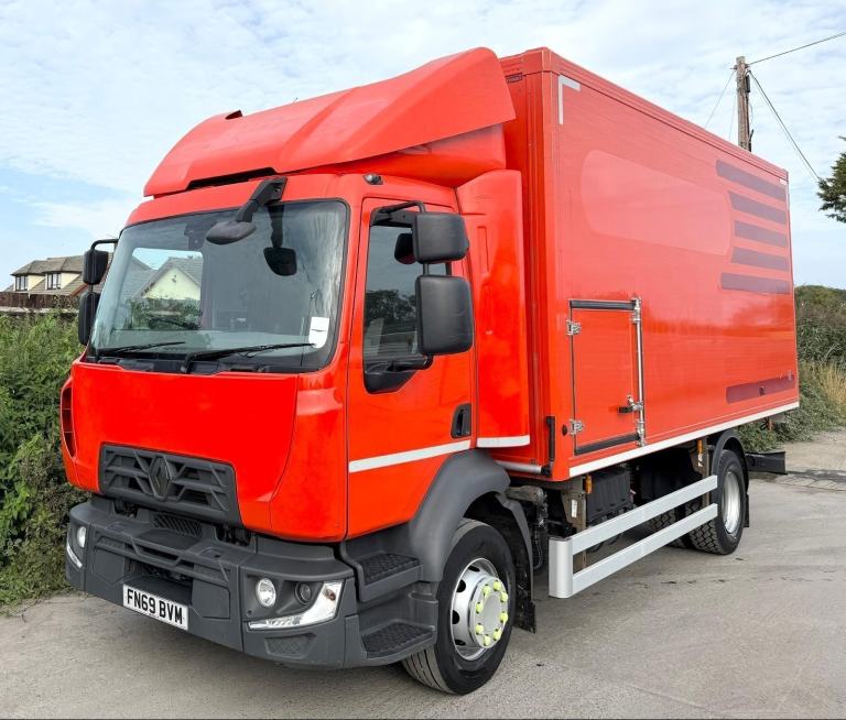 2019 RENAULT D210 FRIDGE/FREEZER TRIPLE BARN DOORS EURO-6 ULEZ 118,000 MILES