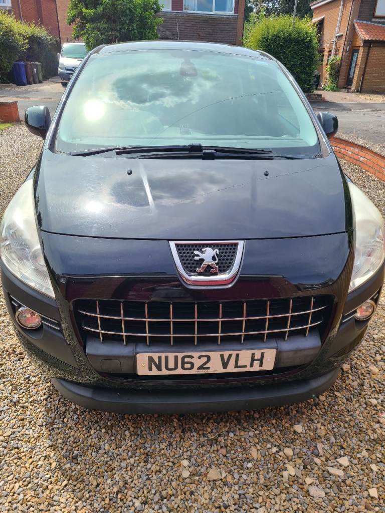 Peugeot, 3008, Hatchback, 2012, Manual, 1560 (cc), 5 doors