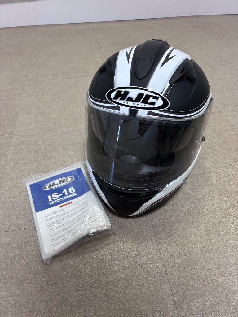 HJC IS-16 Full Face Motorbike Helmet with Sun Visor Black and white design Size S