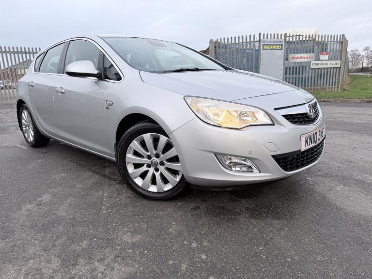 VAUXHALL ASTRA 1.7 CDTi Elite Silver Manual Diesel 2010