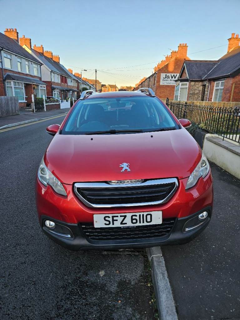 PEUGEOT 2008 lovely condition. 