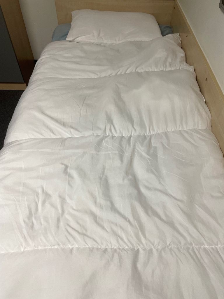 image for Single Duvet and Pillow Set 10.5 Tog