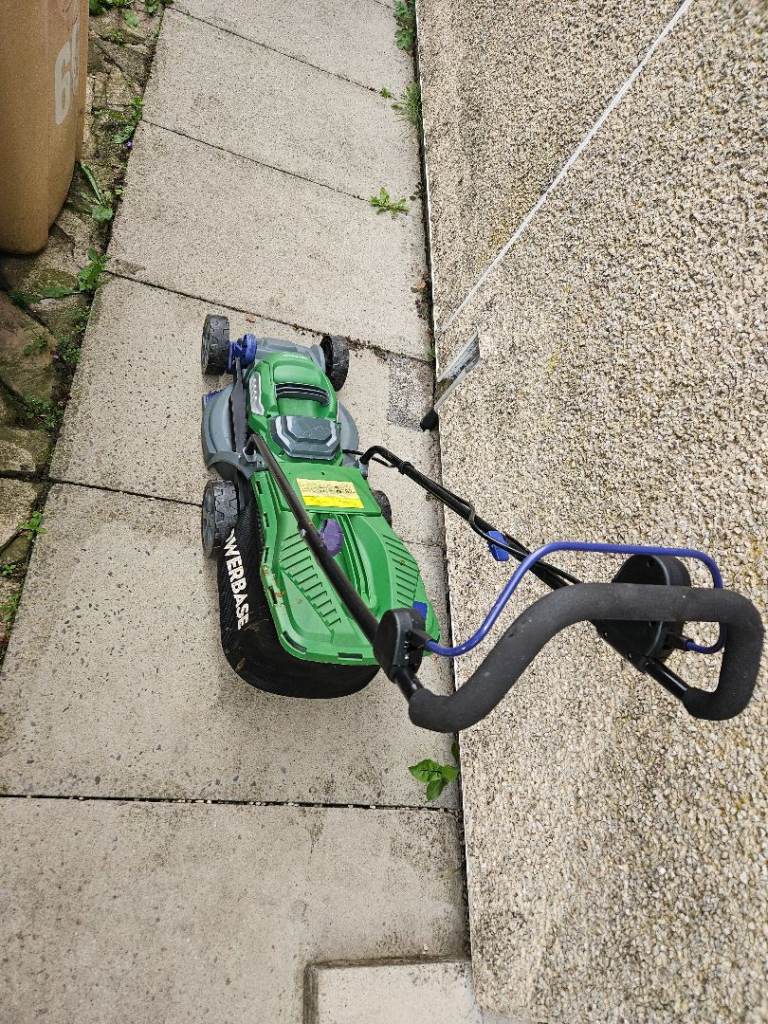 Cordless Lawnmower LMC32S 32CM 20V, Excellent Working Condition "No Battery"