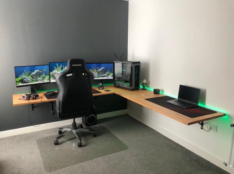 Custom Corner Wall-Mounted Wooden Desk – Good Condition