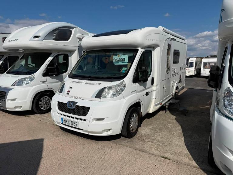 Autocruise Sportstar Rear Fixed Bed Centre Washroom