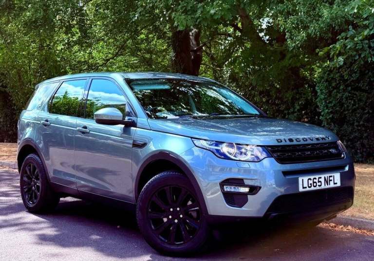 2015 Land Rover Discovery Sport 2.0 TD4 SE Tech SUV 5dr Diesel Auto 4WD Euro 6 (s/s) (180 ps) Die...