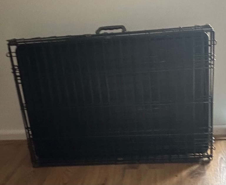 Dog Crate for home and travel 