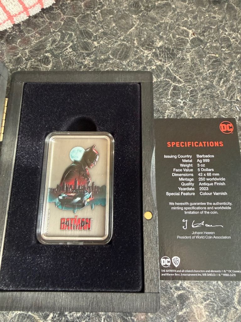 Batman 3oz rare bar