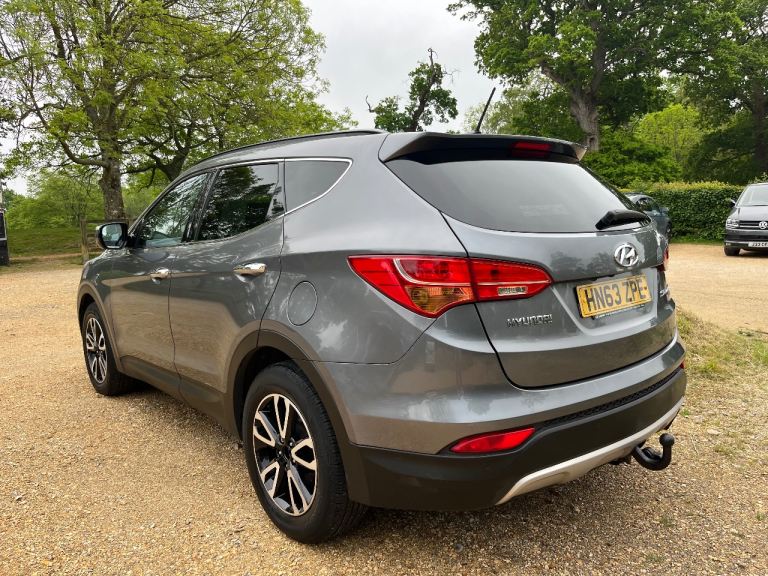 Hyundai Santa Fe Premium 2.2 CRDi / full heated leather / 4X4 / Automatic/ nav / reverse cam 