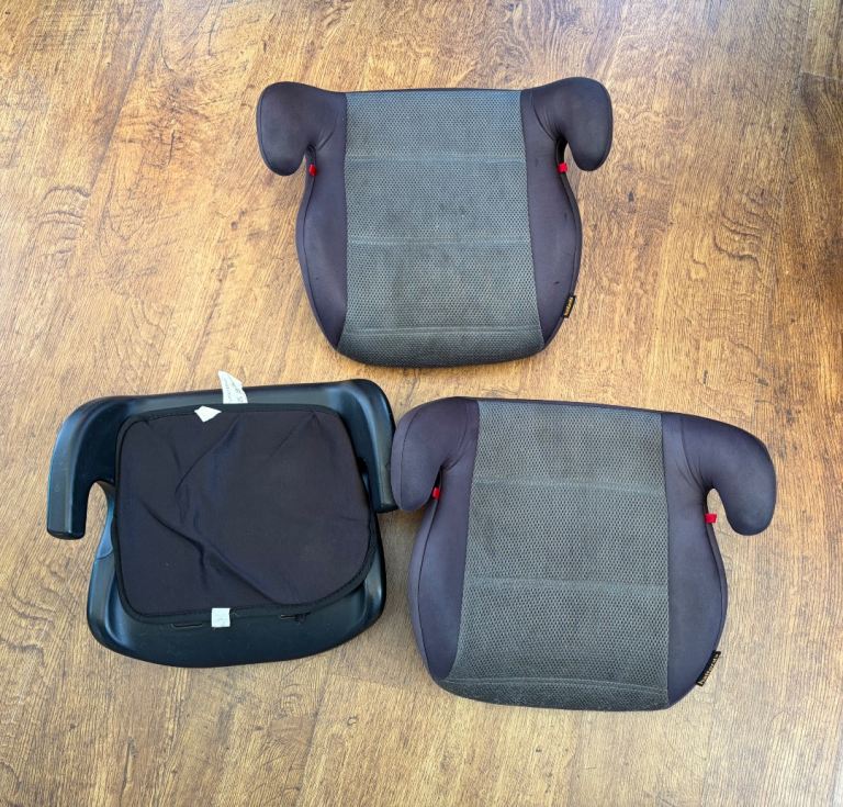 Car booster seats x3