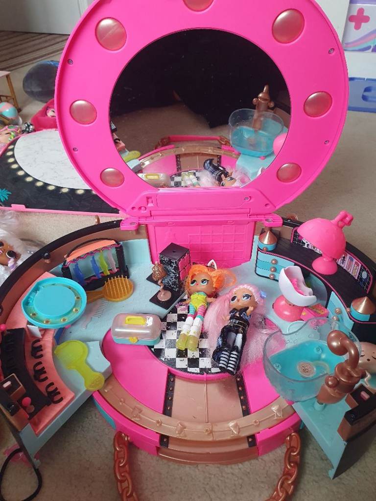 LOL Surprise Doll Salon Playset with Accessories - Good Condition