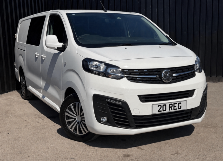 Vauxhall, VIVARO, crewvan 6 seater 2020, Manual, 1997 (cc)