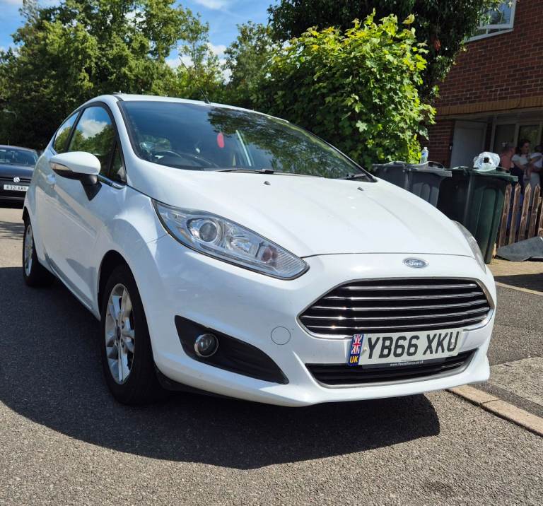 Ford, FIESTA, Hatchback, 2017, Manual, 1498 (cc), 3 doors